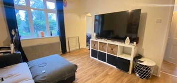 Studio to rent in Boston Road, London W7