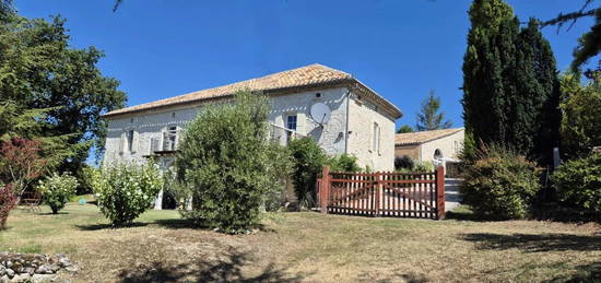 Superbe Maison et Maison d'amis avec piscine