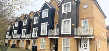 Town house for sale in Martini Drive, Enfield EN3