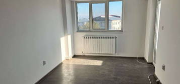 Apartament 2 camere 54 mp, decomandat, complet renovat