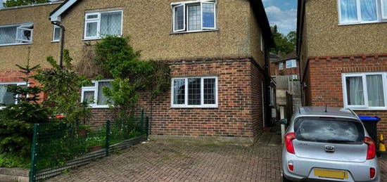 4 bedroom semi-detached house