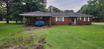 5905 E  Johnson Ave #A, Jonesboro, AR 72405