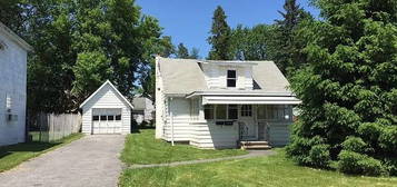 234 Richfield Blvd, Syracuse, NY 13211