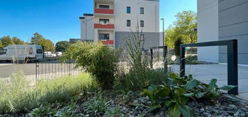 Barrierefreie 1-Raum-Wohnung mit Einbauküche, Dusche und Balkon