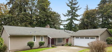 4572 144th Ave SE, Bellevue, WA 98006