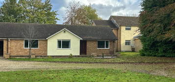 Bungalow to rent in Harcourt, Oxford, Oxfordshire OX2