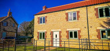 2 bedroom semi-detached house