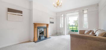 Flat for sale in Streatham Common North, London SW16