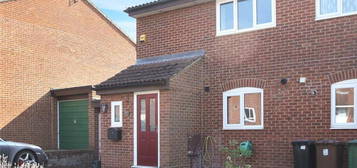 3 bedroom semi-detached house