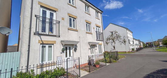 Town house for sale in Brinell Square, Newport NP19