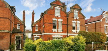 Flat to rent in Sheen Park, Richmond TW9