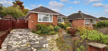 2 bed detached bungalow for sale