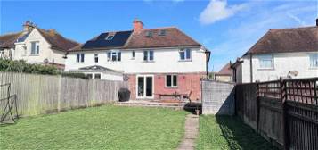 Property for sale in South Avenue, Eastbourne BN20