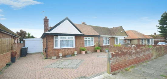 3 bedroom detached bungalow