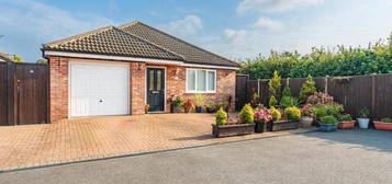 3 bedroom detached bungalow for sale