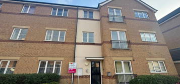 Flat to rent in Rathbone Crescent, Peterborough PE3