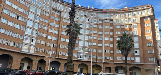 Alquiler de Piso en calle Alfonso Rodríguez Castelao, 11