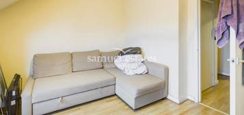 Flat to rent in Balham High Road, Balham SW12