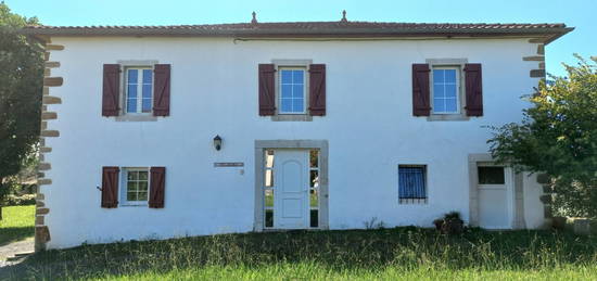 Maison 1 étage  à vendre, 8 pièces, 5 chambres, 250 m²