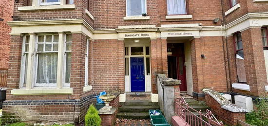 Room to rent in Weston Road, Tredworth, Gloucester GL1