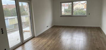 Moderne 3 Zimmer Wohnung im Neubau mit Balkon und Stellplatz