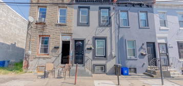 2533 N Lee St, Philadelphia, PA 19125