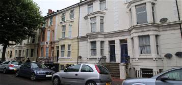 Flat to rent in Pevensey Road, Eastbourne BN21