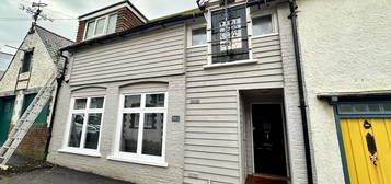 Flat to rent in Crouch Lane, Seaford BN25