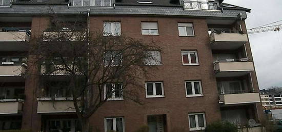 Sanierte 2-Zimmer-Wohnung mit 2 Balkonen in Düsseldorf-Bilk