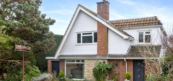 4 bed detached house for sale