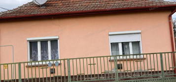 Kőtelek
