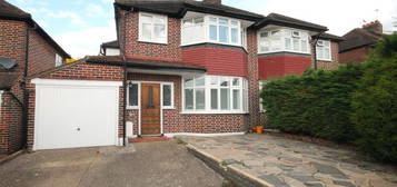 3 bedroom semi-detached house to rent