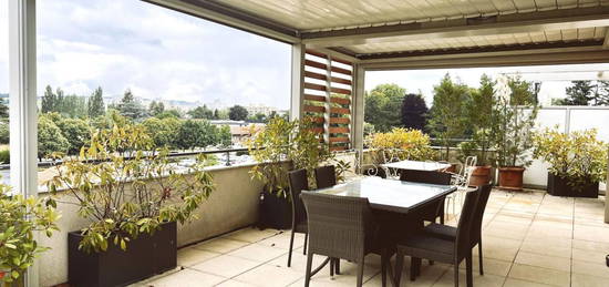 Appartement  à vendre, 5 pièces, 3 chambres, 105 m²