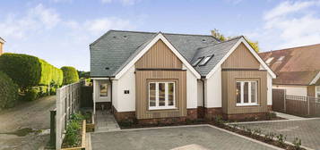 3 bed semi-detached bungalow for sale