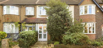 Terraced house to rent in Vines Avenue, London N3