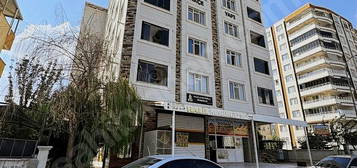 KARŞIYAKADA KİRALIK EŞYALIK 1+1 DAİRE MEMUR ŞARTI