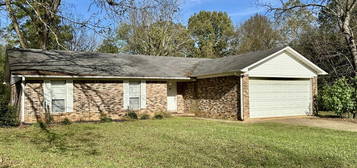 1011 North, Myrtle, MS 38650