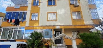 ÇANAKKALE LAPSEKİ MERKEZ'DE SATILIK 2+1 DAİRE