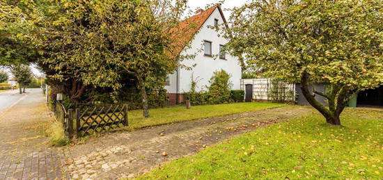 Gemütliche DHH mit Garage und großem Garten in Nienstädt - Sülbeck **Erbpacht**