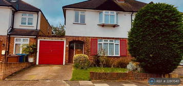 3 bedroom semi-detached house