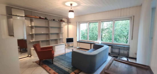 Einliegerwohnung in Ruhiger Lage mit Blick in den Wald
850 € - 70 m² - 2.0 Zi.