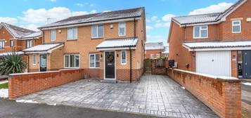 3 bedroom semi-detached house for sale