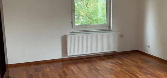 Kapitalanleger aufgepasst! Attraktive 3 Zimmer Wohnung mit ca. 5% Rendite!