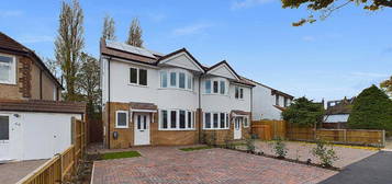 4 bedroom semi-detached house for sale