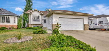 3108 E 65th Ave, Lloydminster, AB T9V 3G9