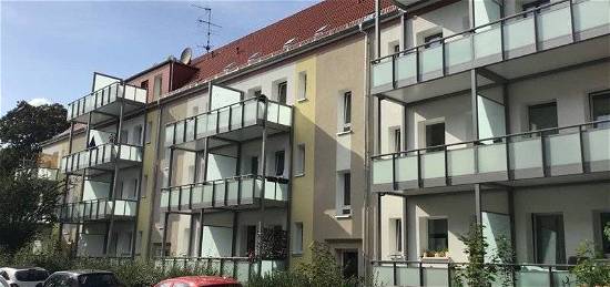 Renovierte 2-Zimmer-Wohnung mit Balkon