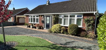 2 bedroom detached bungalow for sale