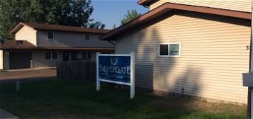 343 9th Ave  E #2, Dickinson, ND 58601