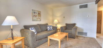 Casa Del Rey Oeste Apartments, Albuquerque, NM 87108