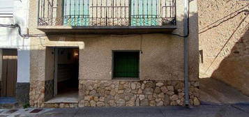 Casa en calle Mayor Alta en Valdepeñas de la Sierra